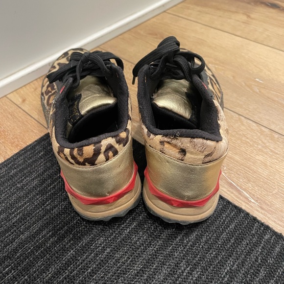 Sam Edelman leopard sneakers - Picture 4 of 5